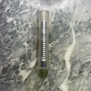 Undone Beauty Lipstick Berry Glow